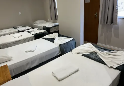 Suíte Quíntupla do Hotel Campos em Aparecida
